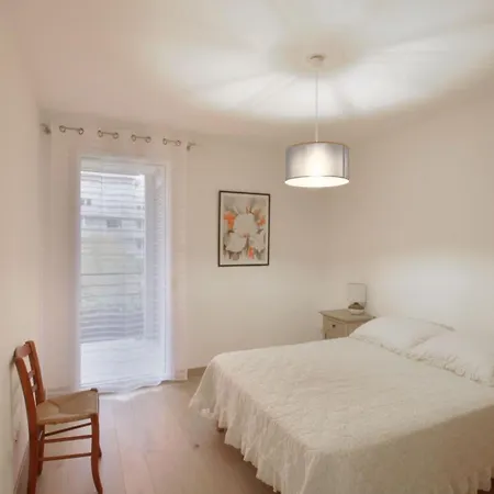 아파트 Comfortable T3 Just A Stone's Throw From The Lake! *